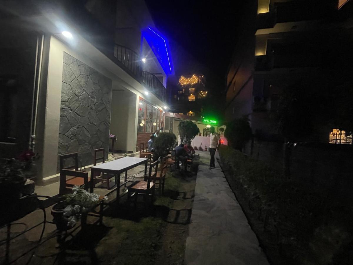 Hotel Peace Ganga Inn ポカラ エクステリア 写真